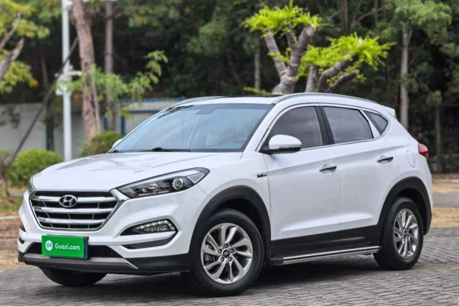 Used Hyundai Tucson 2015 1.6T Dual-Clutch Two-Wheel-Drive Smart Model Exterior 5