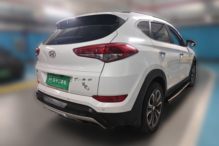 Used Hyundai Tucson 2015 1.6T Dual-Clutch Two-Wheel-Drive Leading Model Exterior 5