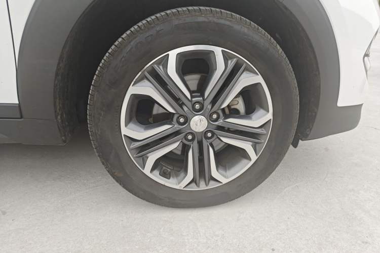 Used Hyundai Tucson 2015 1.6T Dual-Clutch Two-Wheel-Drive Leading Model Exterior 7