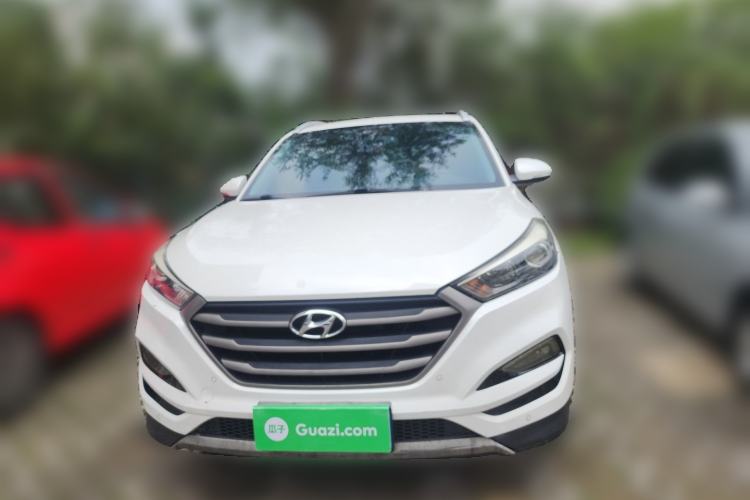 Used Hyundai Tucson 2015 1.6T Dual-Clutch Two-Wheel-Drive Smart Model Front