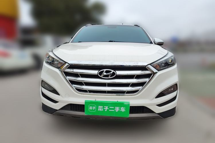 Used Hyundai Tucson 2015 1.6T Dual-Clutch Two-Wheel-Drive Smart Model Front