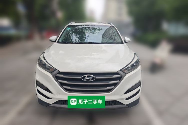 Used Hyundai Tucson 2015 1.6T Dual-Clutch Two-Wheel-Drive Smart Model Front