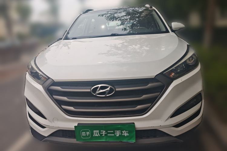 Used Hyundai Tucson 2015 1.6T Dual-Clutch Two-Wheel-Drive Leading Model Front
