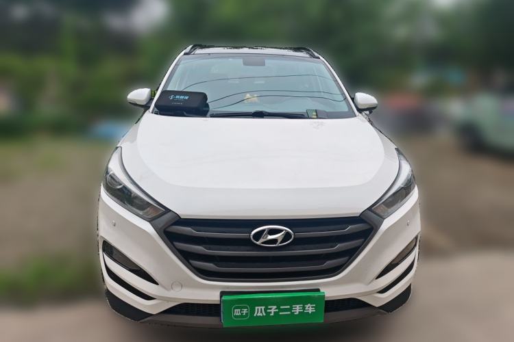 Used Hyundai Tucson 2015 1.6T Dual-Clutch Two-Wheel-Drive Leading Model Front