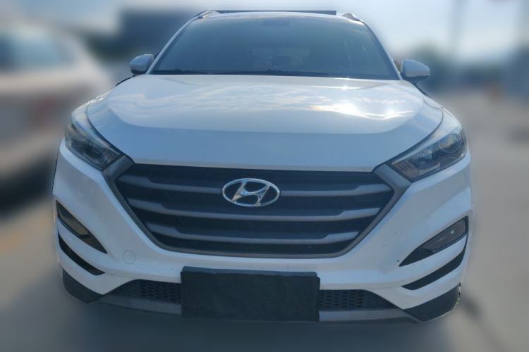 Used Hyundai Tucson 2015 1.6T Dual-Clutch Two-Wheel-Drive Smart Model Front