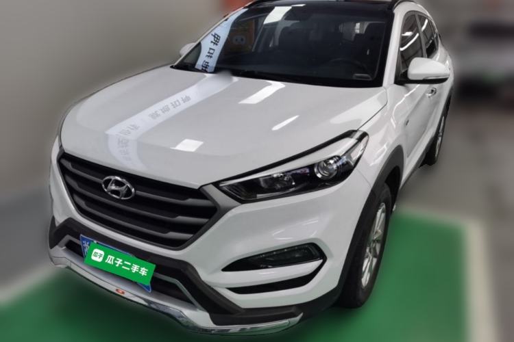 Used Hyundai Tucson 2015 1.6T Dual-Clutch Two-Wheel-Drive Smart Model Front