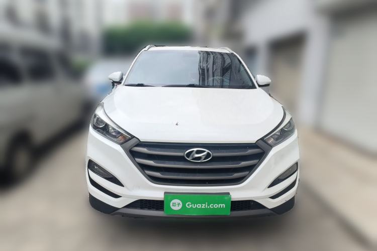 Used Hyundai Tucson 2015 1.6T Dual-Clutch Two-Wheel-Drive Smart Model Front
