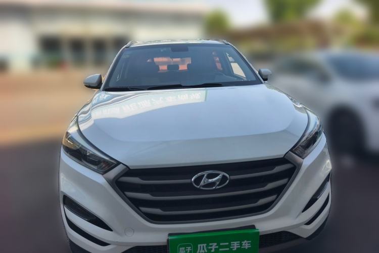 Used Hyundai Tucson 2015 1.6T Dual-Clutch Two-Wheel-Drive Smart Model Front