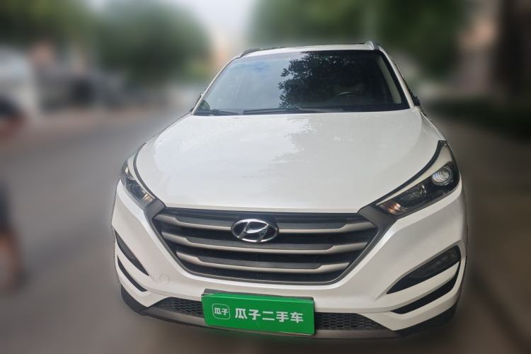 Used Hyundai Tucson 2015 1.6T Dual-Clutch Two-Wheel-Drive Smart Model Front