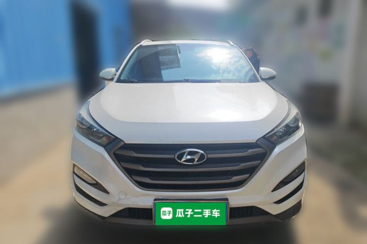 Used Hyundai Tucson 2015 1.6T Dual-Clutch Two-Wheel-Drive Smart Model Front