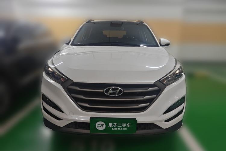 Used Hyundai Tucson 2015 1.6T Dual-Clutch Two-Wheel-Drive Smart Model Front