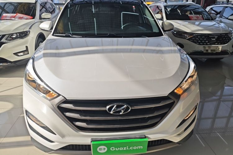 Used Hyundai Tucson 2015 1.6T Dual-Clutch Two-Wheel-Drive Smart Model Front