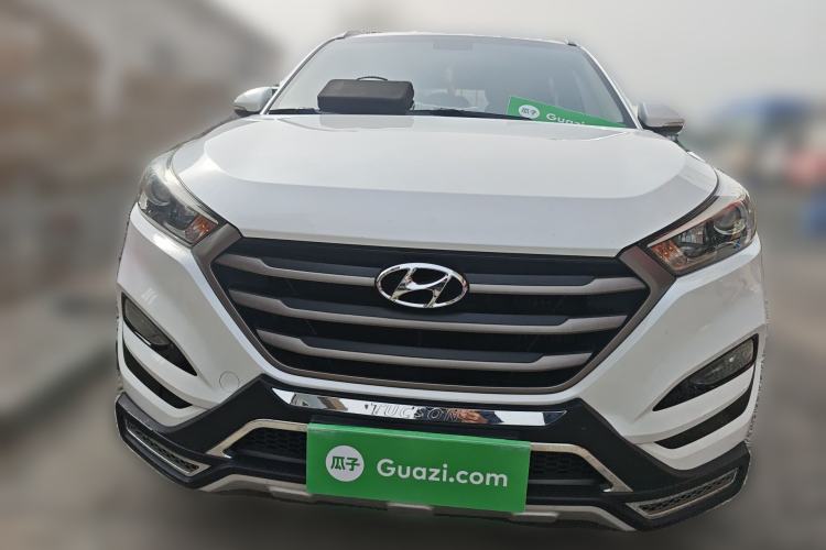 Used Hyundai Tucson 2015 1.6T Dual-Clutch Two-Wheel-Drive Smart Model Front