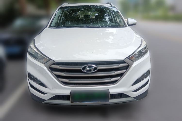 Used Hyundai Tucson 2015 1.6T Dual-Clutch Two-Wheel-Drive Smart Model Front