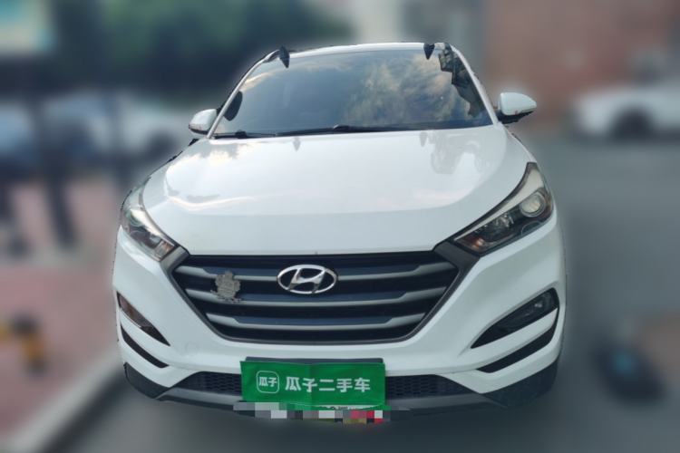 Used Hyundai Tucson 2015 1.6T Dual-Clutch Two-Wheel-Drive Smart Model Front