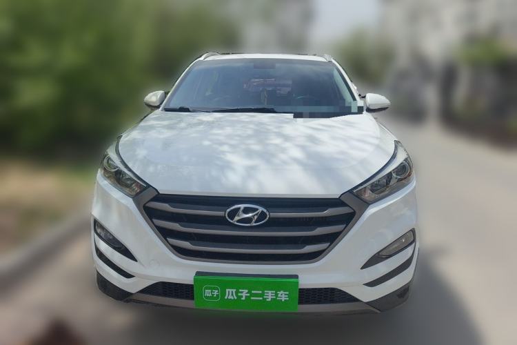Used Hyundai Tucson 2015 1.6T Dual-Clutch Two-Wheel-Drive Smart Model Front