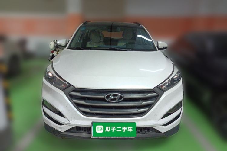 Used Hyundai Tucson 2015 1.6T Dual-Clutch Two-Wheel-Drive Smart Model Front