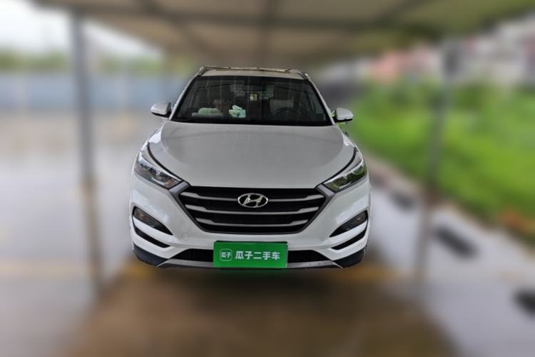 Used Hyundai Tucson 2015 1.6T Dual-Clutch Two-Wheel-Drive Smart Model Front