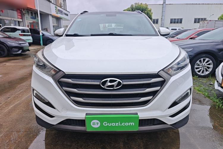 Used Hyundai Tucson 2015 1.6T Dual-Clutch Two-Wheel-Drive Smart Model Front