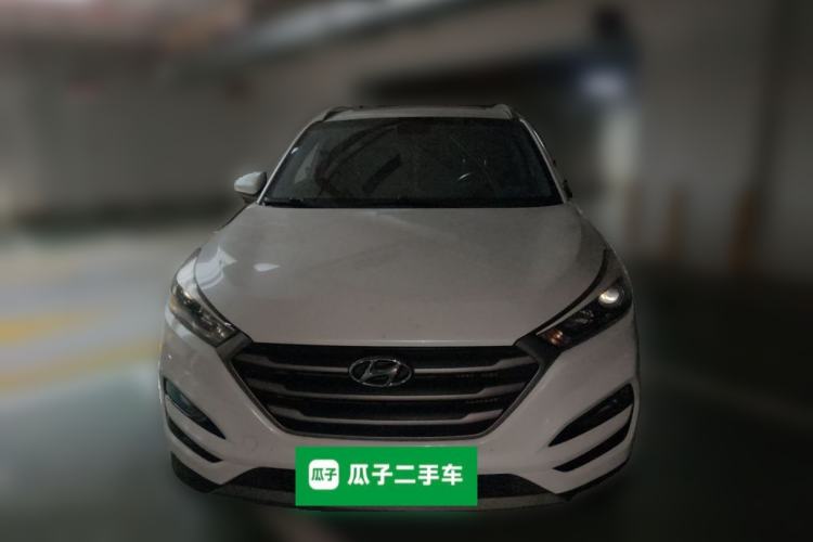 Used Hyundai Tucson 2015 1.6T Dual-Clutch Two-Wheel-Drive Smart Model Front