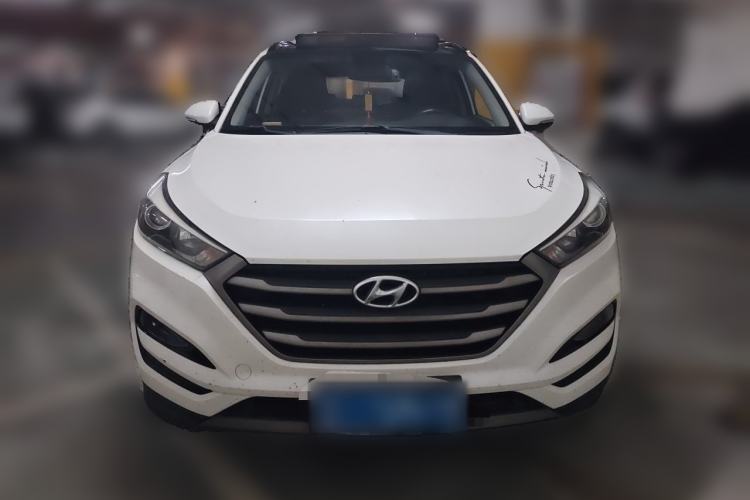 Used Hyundai Tucson 2015 1.6T Dual-Clutch Two-Wheel-Drive Smart Model Front