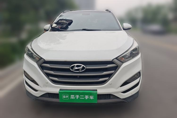Used Hyundai Tucson 2015 1.6T Dual-Clutch Two-Wheel-Drive Smart Model Front
