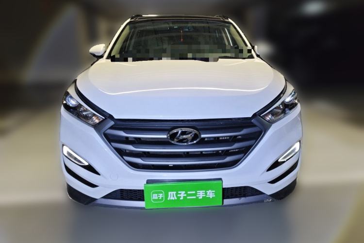 Used Hyundai Tucson 2015 1.6T Dual-Clutch Two-Wheel-Drive Smart Model Front