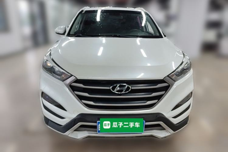 Used Hyundai Tucson 2015 1.6T Dual-Clutch Two-Wheel-Drive Smart Model Front