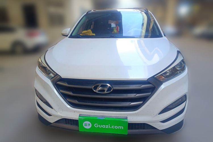 Used Hyundai Tucson 2015 1.6T Dual-Clutch Two-Wheel-Drive Smart Model Front