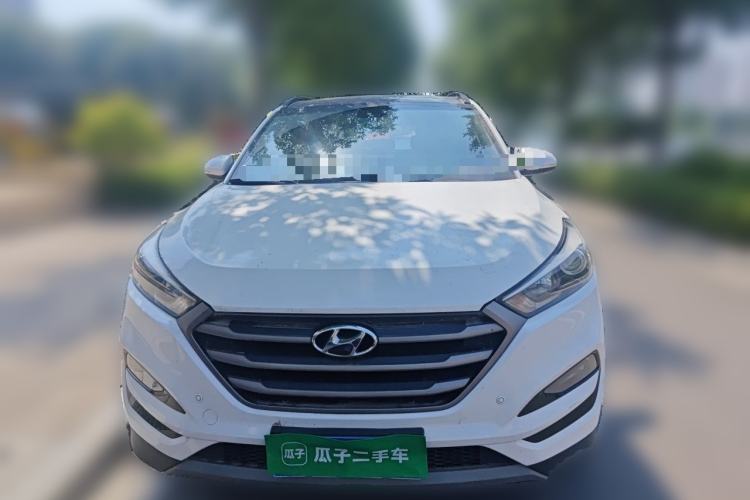 Used Hyundai Tucson 2015 1.6T Dual-Clutch Two-Wheel-Drive Leading Model Front
