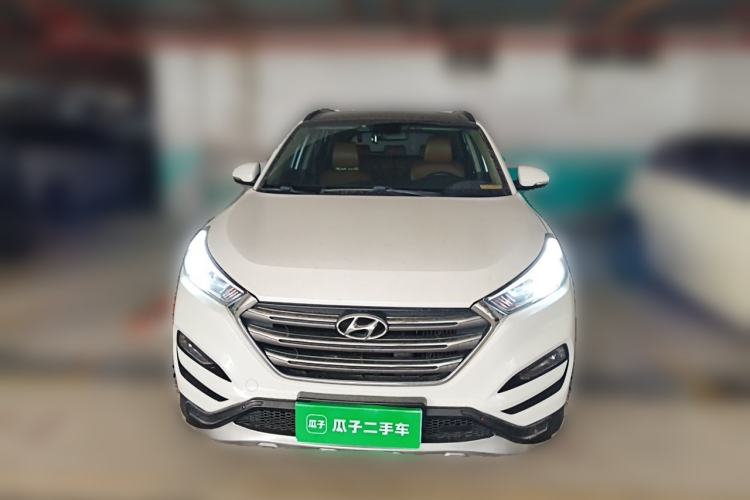 Used Hyundai Tucson 2015 1.6T Dual-Clutch Two-Wheel-Drive Smart Model Front