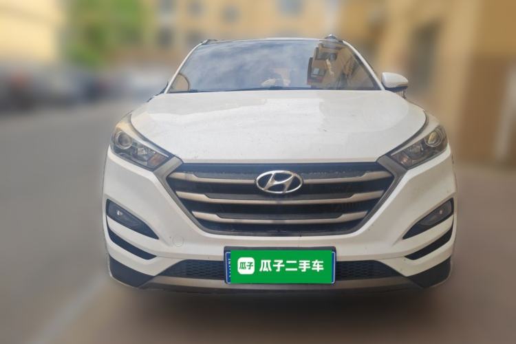 Used Hyundai Tucson 2015 1.6T Dual-Clutch Two-Wheel-Drive Leading Model Front