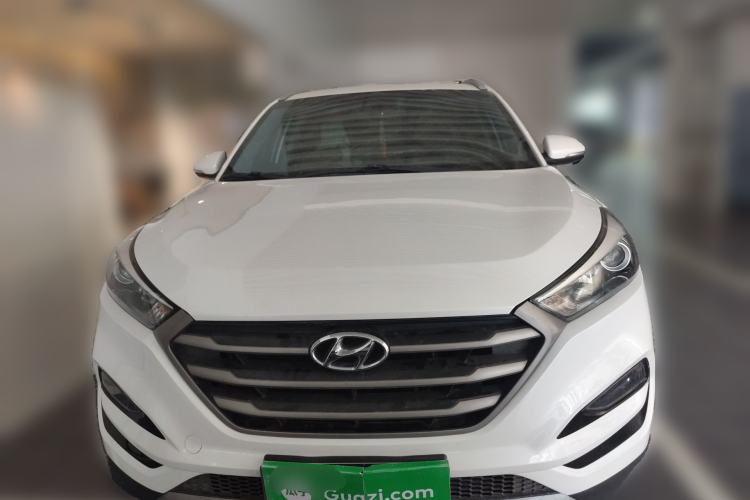 Used Hyundai Tucson 2015 1.6T Dual-Clutch Two-Wheel-Drive Smart Model Front