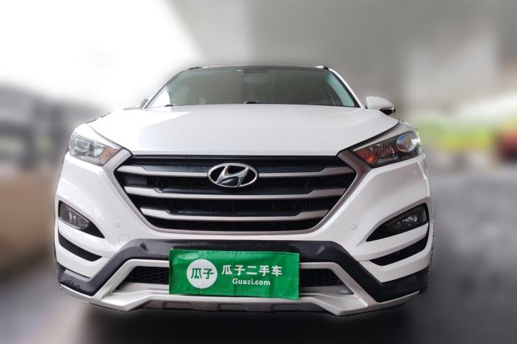 Used Hyundai Tucson 2015 1.6T Dual-Clutch Two-Wheel-Drive Leading Model Front