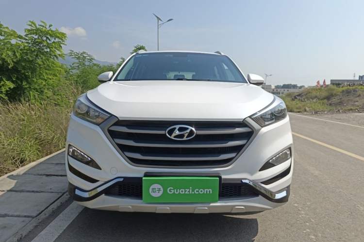 Used Hyundai Tucson 2015 1.6T Dual-Clutch Two-Wheel-Drive Smart Model Front