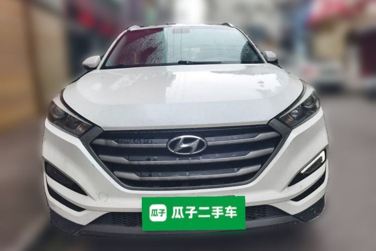 Used Hyundai Tucson 2015 1.6T Dual-Clutch Two-Wheel-Drive Smart Model Front