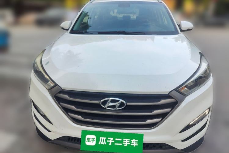 Used Hyundai Tucson 2015 1.6T Dual-Clutch Two-Wheel-Drive Smart Model Front