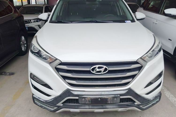 Used Hyundai Tucson 2015 1.6T Dual-Clutch Two-Wheel-Drive Smart Model Front