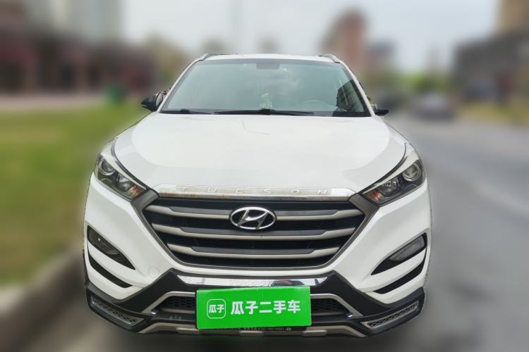 Used Hyundai Tucson 2015 1.6T Dual-Clutch Two-Wheel-Drive Smart Model Front