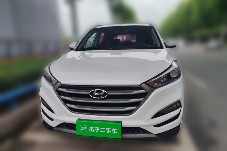 Used Hyundai Tucson 2015 1.6T Dual-Clutch Two-Wheel-Drive Smart Model Front