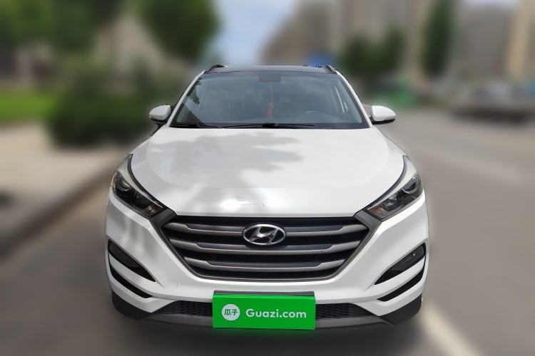 Used Hyundai Tucson 2015 1.6T Dual-Clutch Two-Wheel-Drive Leading Model Front
