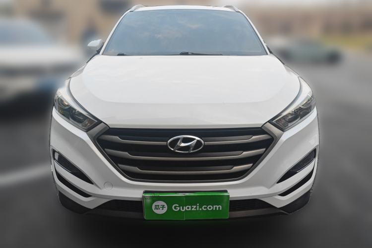 Used Hyundai Tucson 2015 1.6T Dual-Clutch Two-Wheel-Drive Smart Model Front