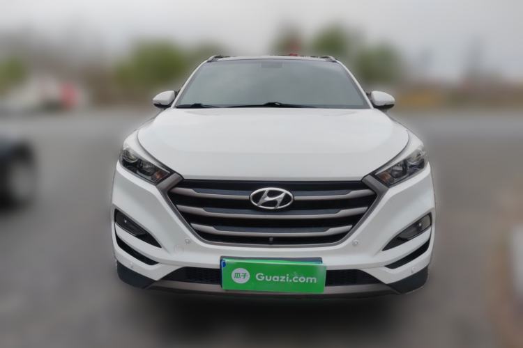 Used Hyundai Tucson 2015 1.6T Dual-Clutch Two-Wheel-Drive Smart Model Front