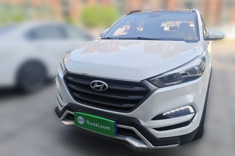 Used Hyundai Tucson 2015 1.6T Dual-Clutch Two-Wheel-Drive Smart Model Front