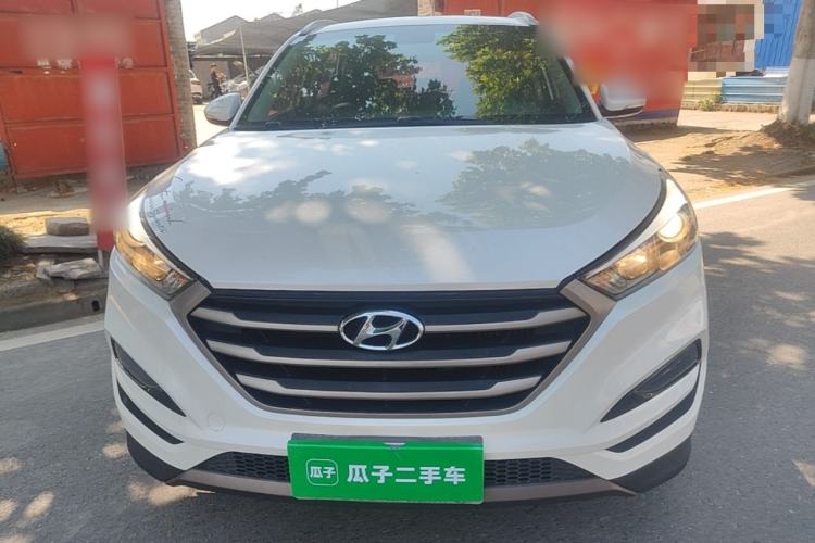 Used Hyundai Tucson 2015 1.6T Dual-Clutch Two-Wheel-Drive Smart Model Front