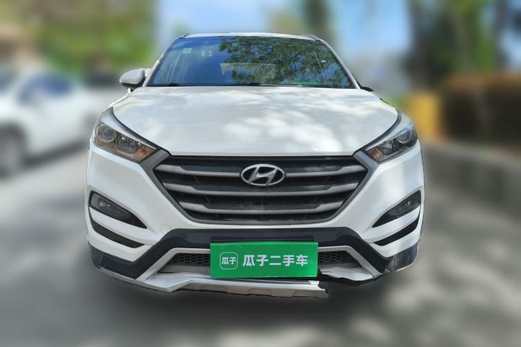 Used Hyundai Tucson 2015 1.6T Dual-Clutch Two-Wheel-Drive Smart Model Front