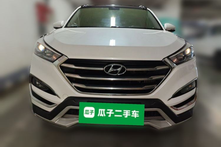 Used Hyundai Tucson 2015 1.6T Dual-Clutch Two-Wheel-Drive Smart Model Front