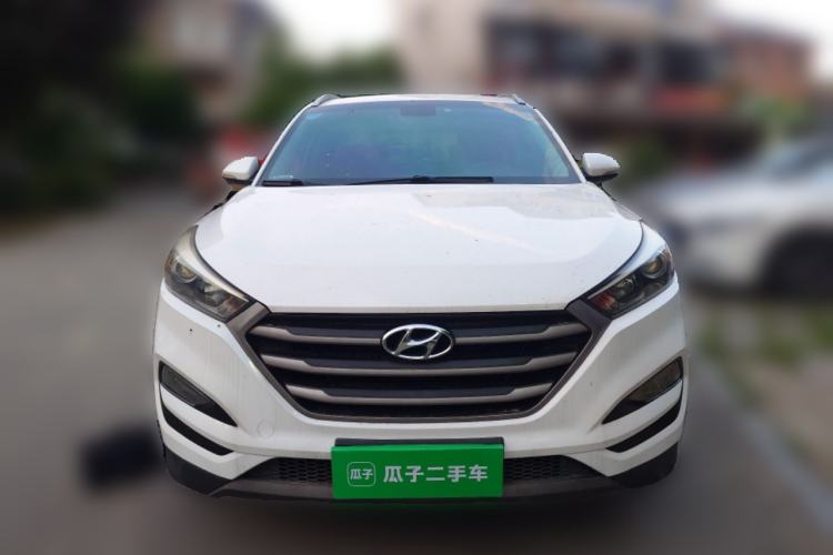 Used Hyundai Tucson 2015 1.6T Dual-Clutch Two-Wheel-Drive Smart Model Front
