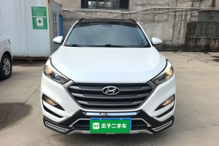 Used Hyundai Tucson 2015 1.6T Dual-Clutch Two-Wheel-Drive Smart Model Front