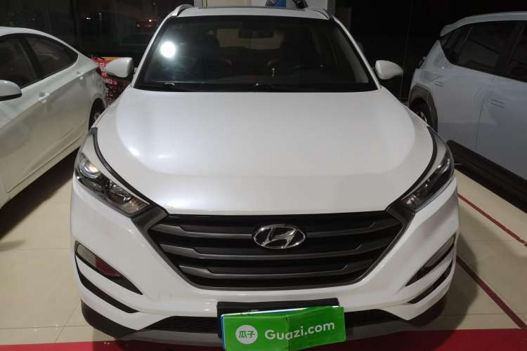 Used Hyundai Tucson 2015 1.6T Dual-Clutch Two-Wheel-Drive Smart Model Front